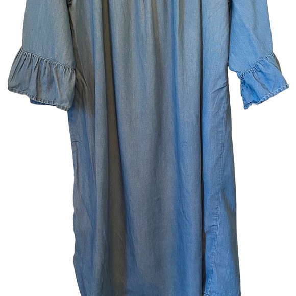 New Directions Denim 3/4 Sleeves Dress with Smocking - Picture 4 of 16